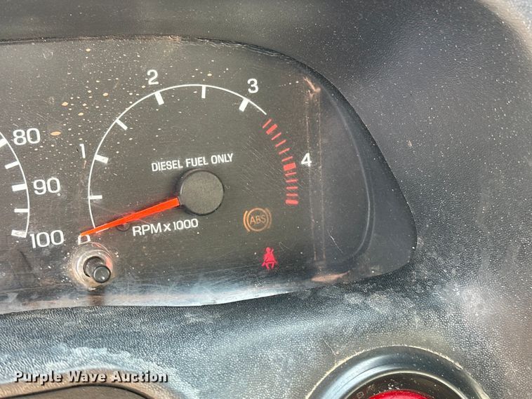 image for item DW5002 2004 Ford F750 Super Duty water truck