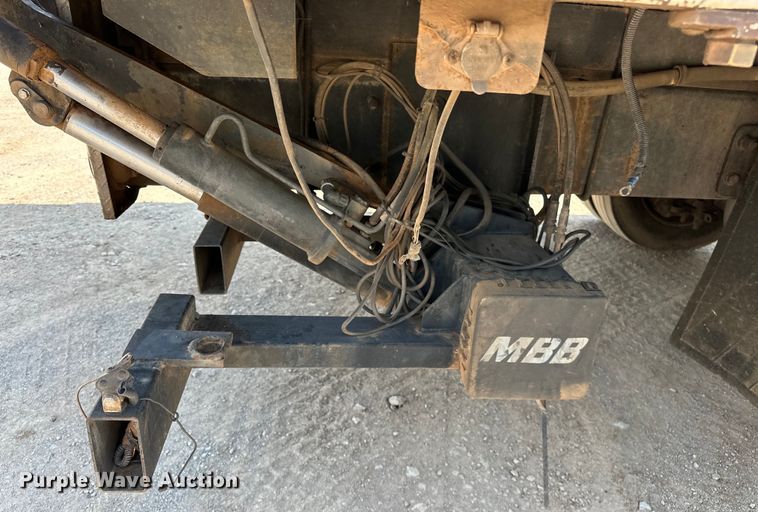 image for item DW5004 2006 Kenworth T300 utility / service truck