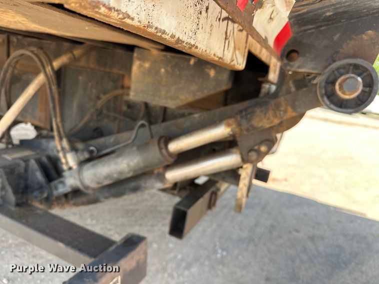 image for item DW5004 2006 Kenworth T300 utility / service truck