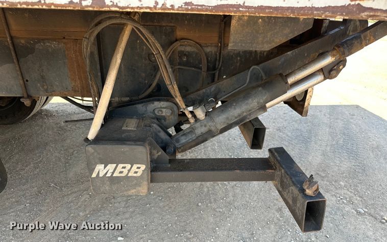 image for item DW5004 2006 Kenworth T300 utility / service truck