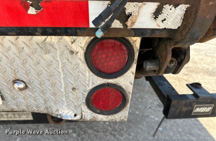 image for item DW5004 2006 Kenworth T300 utility / service truck