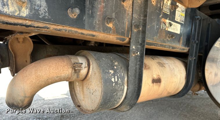 image for item DW5004 2006 Kenworth T300 utility / service truck