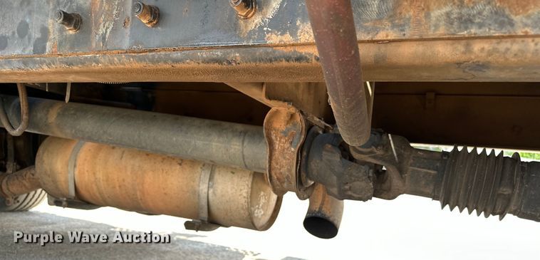 image for item DW5004 2006 Kenworth T300 utility / service truck