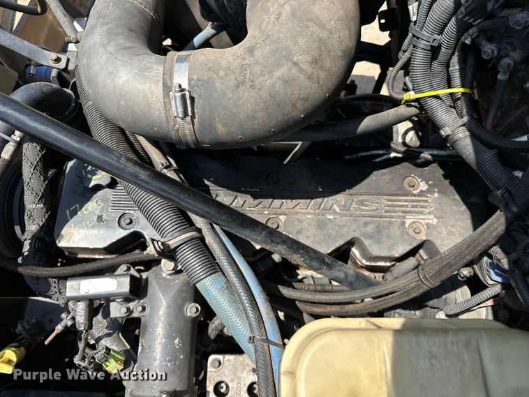 image for item DW5004 2006 Kenworth T300 utility / service truck