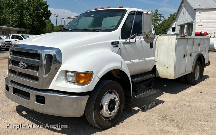image for item DW5005 2007 Ford F650 Super Duty XL utility / service truck