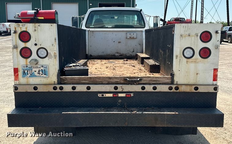 image for item DW5005 2007 Ford F650 Super Duty XL utility / service truck