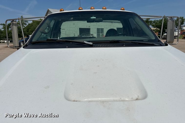 image for item DW5005 2007 Ford F650 Super Duty XL utility / service truck