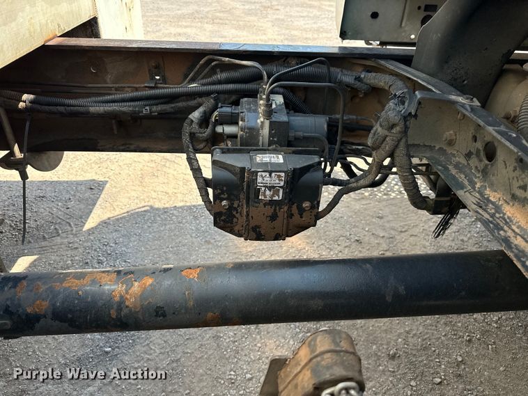 image for item DW5005 2007 Ford F650 Super Duty XL utility / service truck