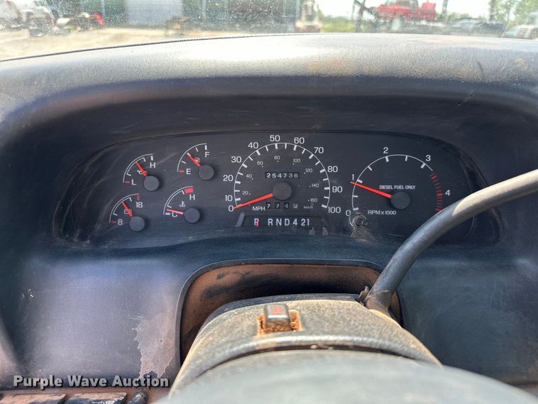 image for item DW5005 2007 Ford F650 Super Duty XL utility / service truck