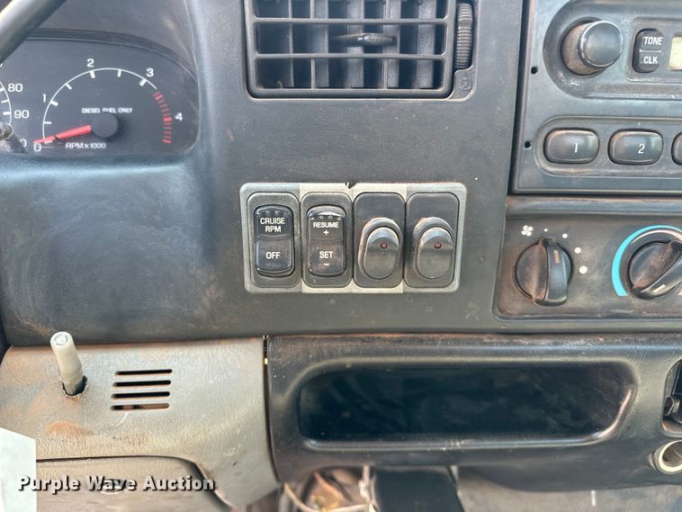 image for item DW5005 2007 Ford F650 Super Duty XL utility / service truck