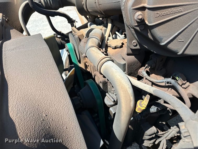 image for item DW5005 2007 Ford F650 Super Duty XL utility / service truck