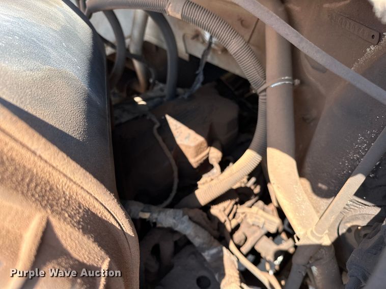 image for item DW5005 2007 Ford F650 Super Duty XL utility / service truck