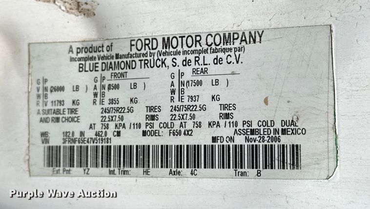 image for item DW5005 2007 Ford F650 Super Duty XL utility / service truck