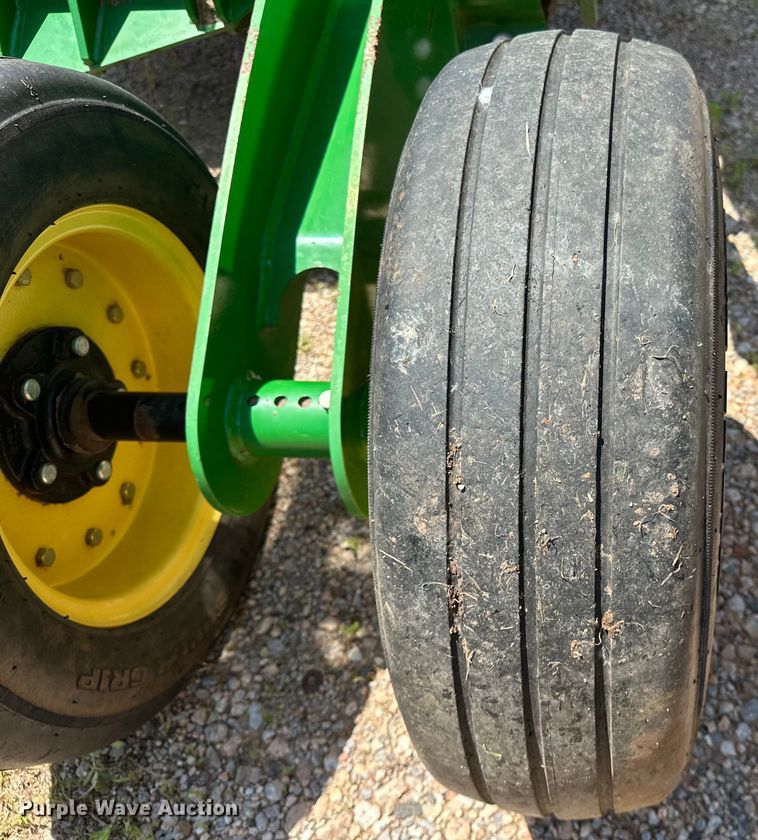 image for item DW5011 2020 John Deere R15 batwing rotary mower