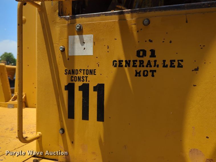 image for item DW5012 1978 Caterpillar 633D elevating scraper