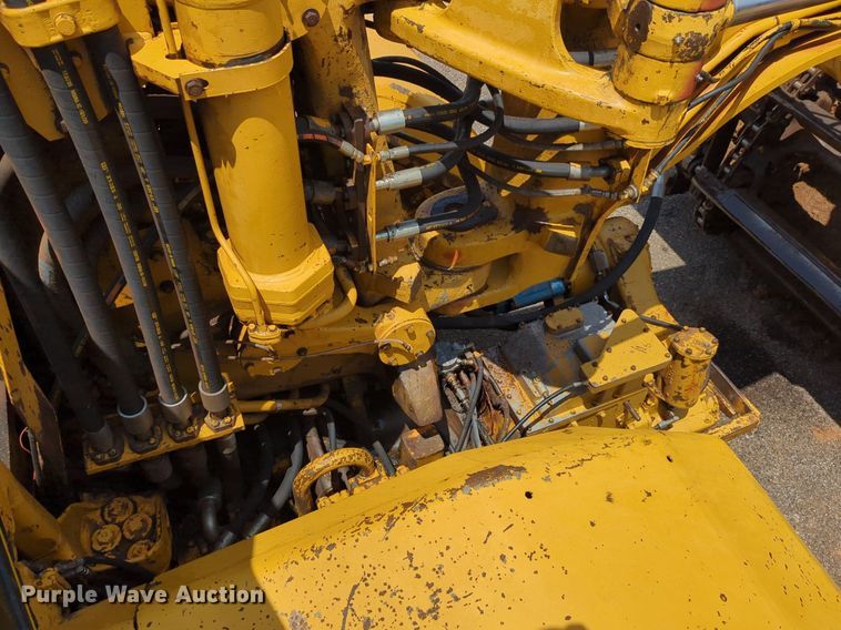 image for item DW5012 1978 Caterpillar 633D elevating scraper