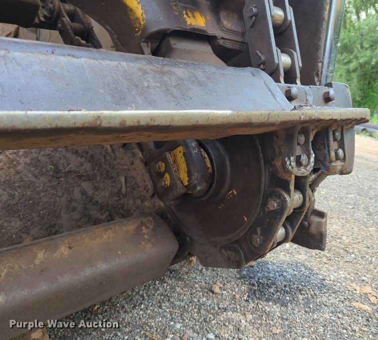 image for item DW5012 1978 Caterpillar 633D elevating scraper