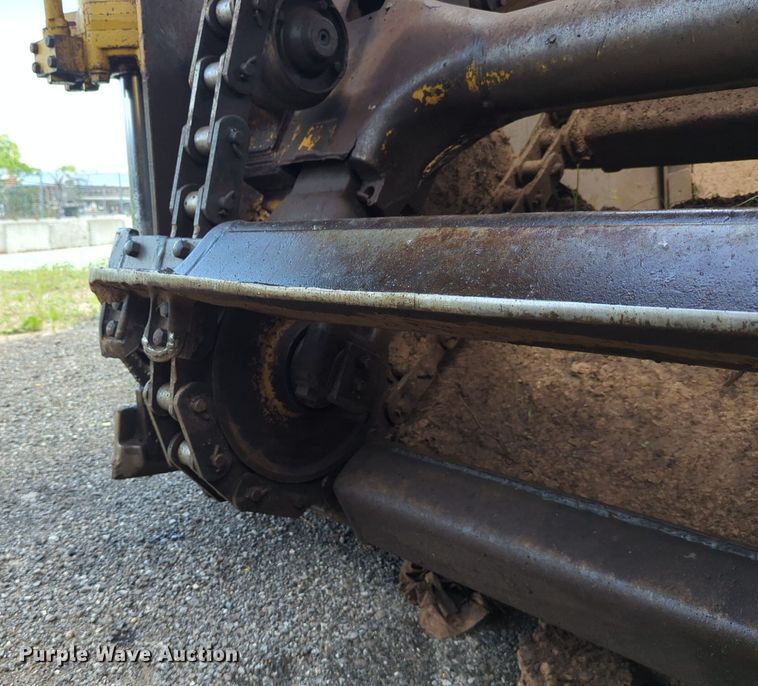 image for item DW5012 1978 Caterpillar 633D elevating scraper