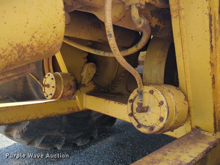 image for item DW5012 1978 Caterpillar 633D elevating scraper
