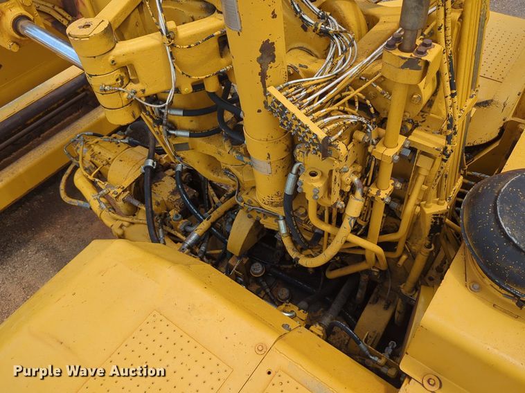 image for item DW5013 1995 Caterpillar 623F elevating scraper