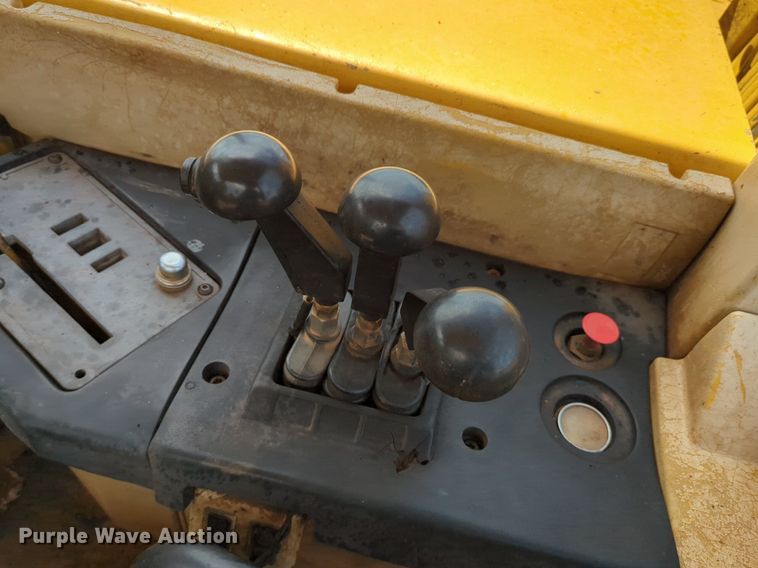 image for item DW5013 1995 Caterpillar 623F elevating scraper