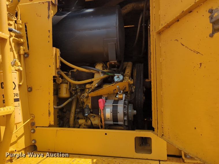 image for item DW5013 1995 Caterpillar 623F elevating scraper