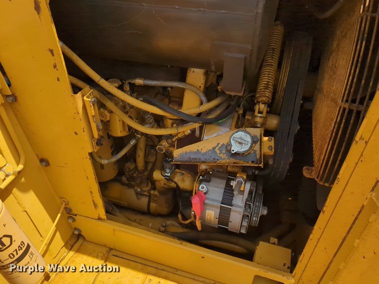 image for item DW5013 1995 Caterpillar 623F elevating scraper