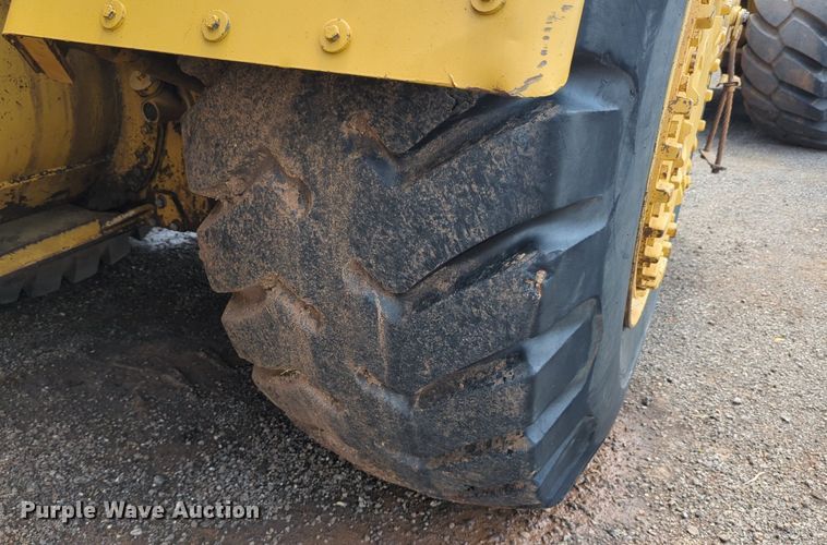 image for item DW5013 1995 Caterpillar 623F elevating scraper