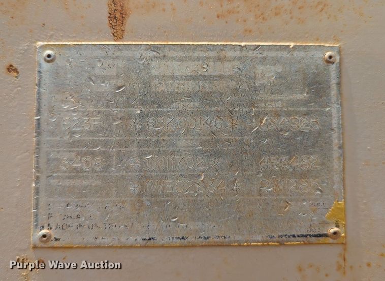 image for item DW5013 1995 Caterpillar 623F elevating scraper