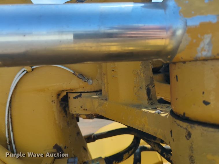 image for item DW5014 1995 Caterpillar 623F elevating scraper