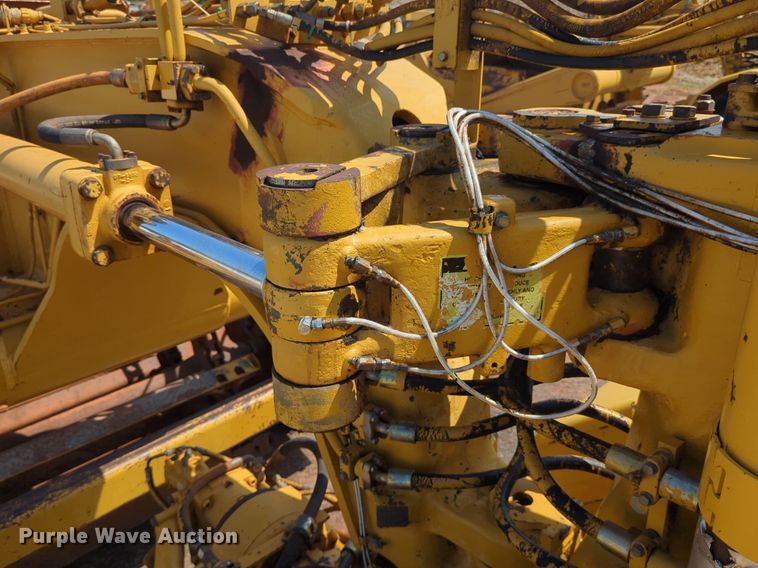 image for item DW5014 1995 Caterpillar 623F elevating scraper