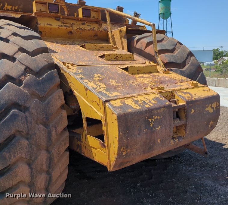 image for item DW5014 1995 Caterpillar 623F elevating scraper