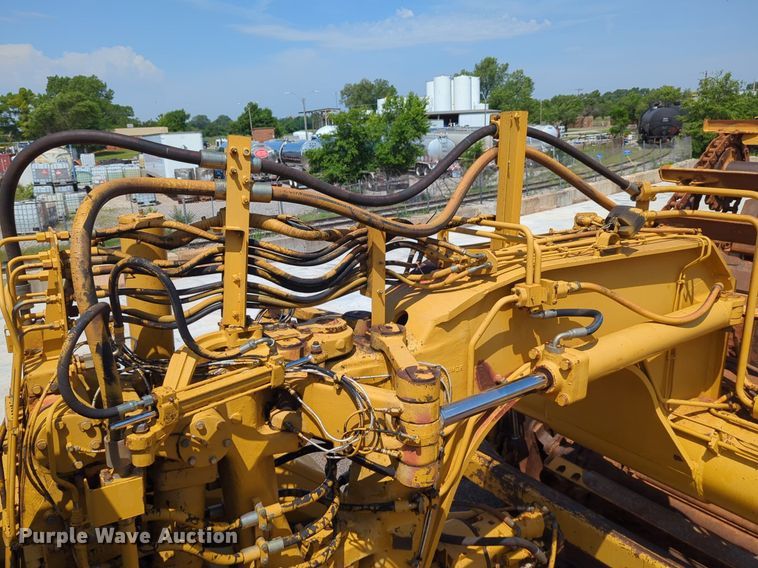 image for item DW5014 1995 Caterpillar 623F elevating scraper