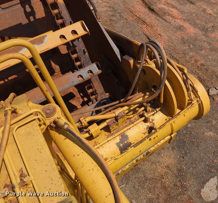 image for item DW5014 1995 Caterpillar 623F elevating scraper