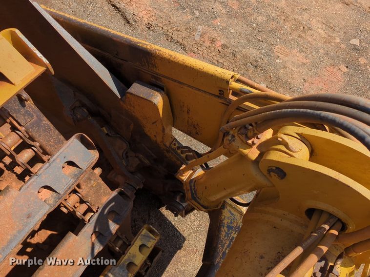 image for item DW5014 1995 Caterpillar 623F elevating scraper