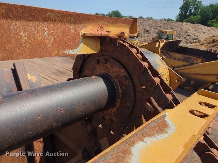 image for item DW5014 1995 Caterpillar 623F elevating scraper