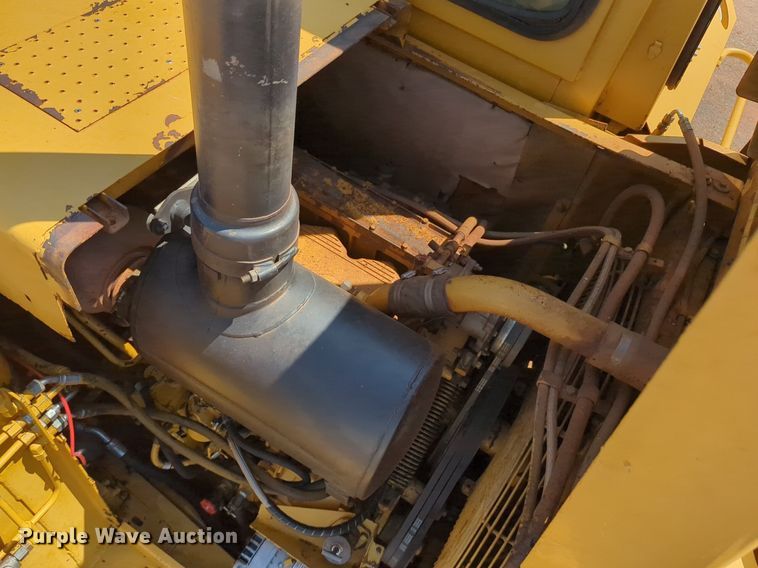 image for item DW5014 1995 Caterpillar 623F elevating scraper