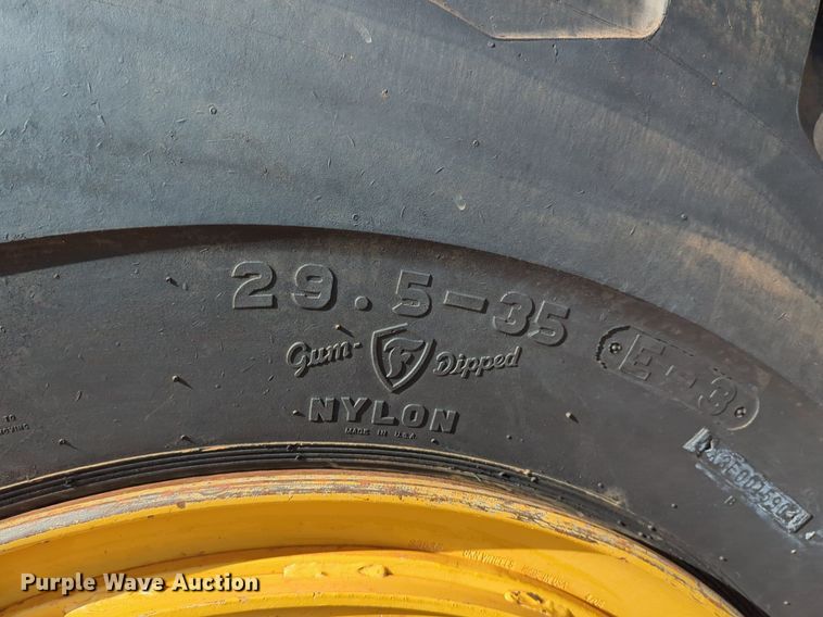 image for item DW5014 1995 Caterpillar 623F elevating scraper