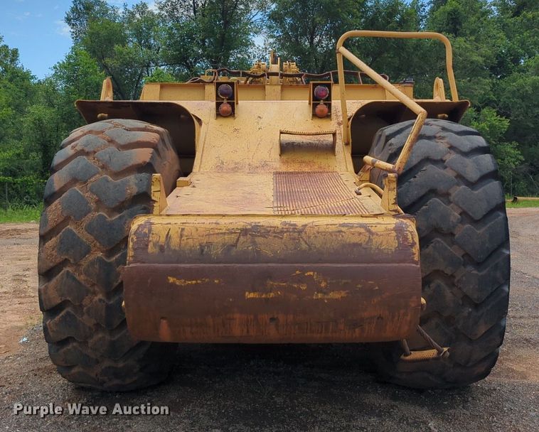 image for item DW5015 1991 Caterpillar 621E scraper