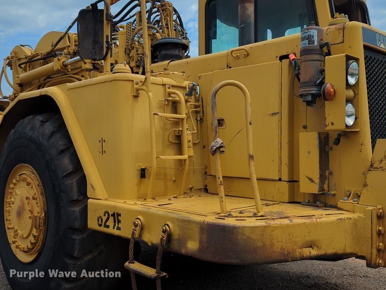 image for item DW5015 1991 Caterpillar 621E scraper