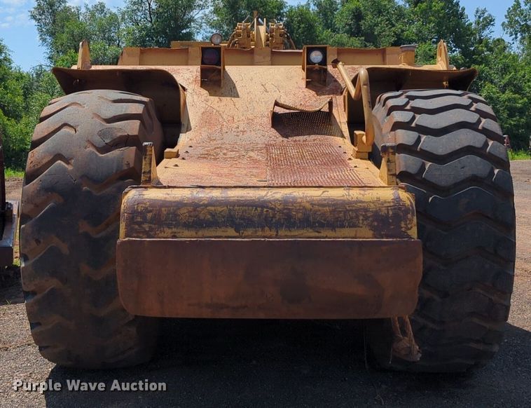 image for item DW5016 1988 Caterpillar 621E elevating scraper