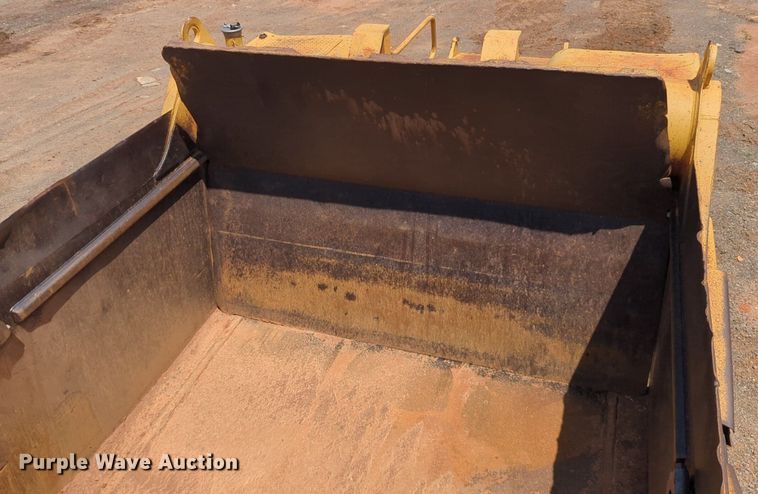 image for item DW5016 1988 Caterpillar 621E elevating scraper