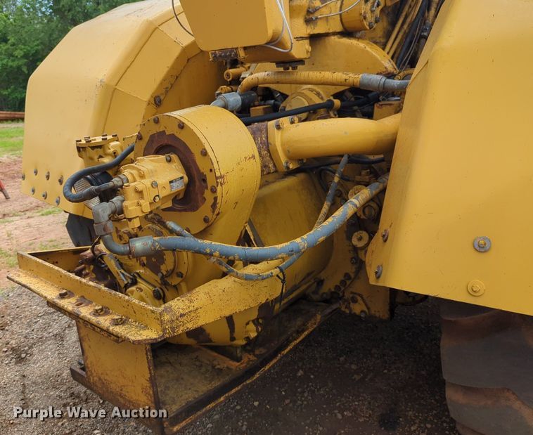 image for item DW5016 1988 Caterpillar 621E elevating scraper