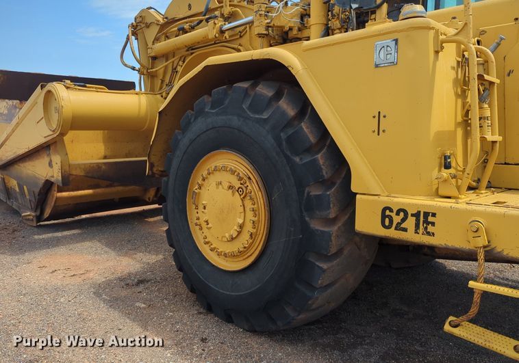 image for item DW5016 1988 Caterpillar 621E elevating scraper