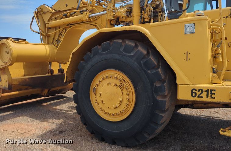 image for item DW5016 1988 Caterpillar 621E elevating scraper