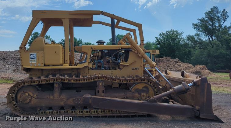 image for item DW5017 1984 Caterpillar  D7G dozer