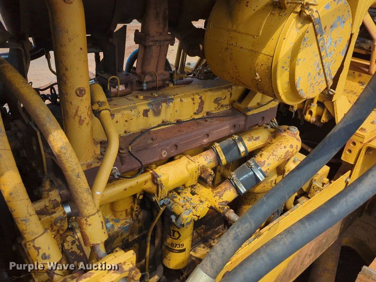 image for item DW5017 1984 Caterpillar  D7G dozer
