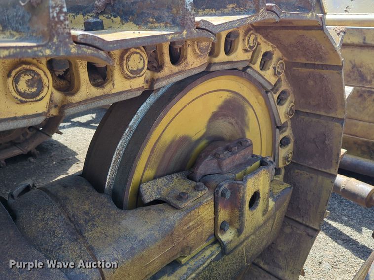 image for item DW5017 1984 Caterpillar  D7G dozer