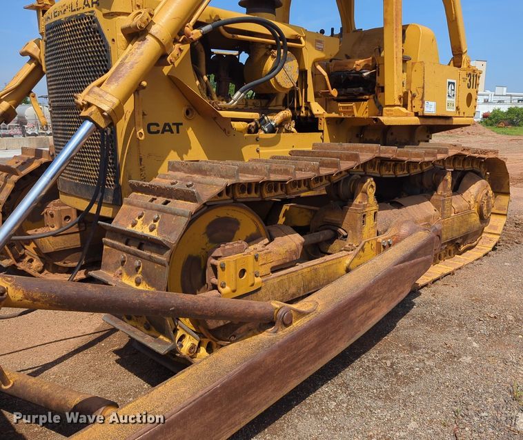 image for item DW5017 1984 Caterpillar  D7G dozer