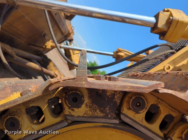 image for item DW5017 1984 Caterpillar  D7G dozer